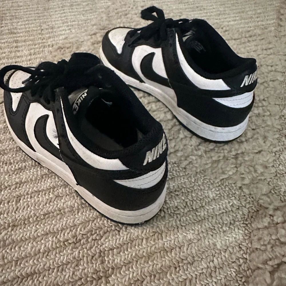 Panda dunks - Picture 2 of 2
